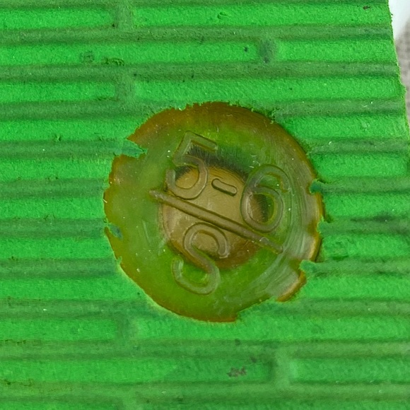 Vera Bradley Thongs Flip Flop Sandals Size 5-6 - Picture 13 of 13